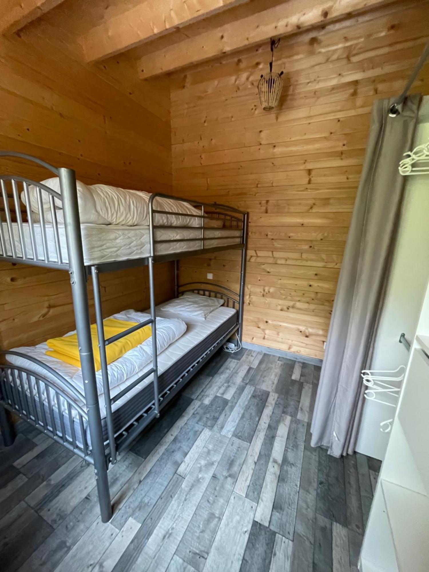 Camping Le Convivial Foncène Esterno foto